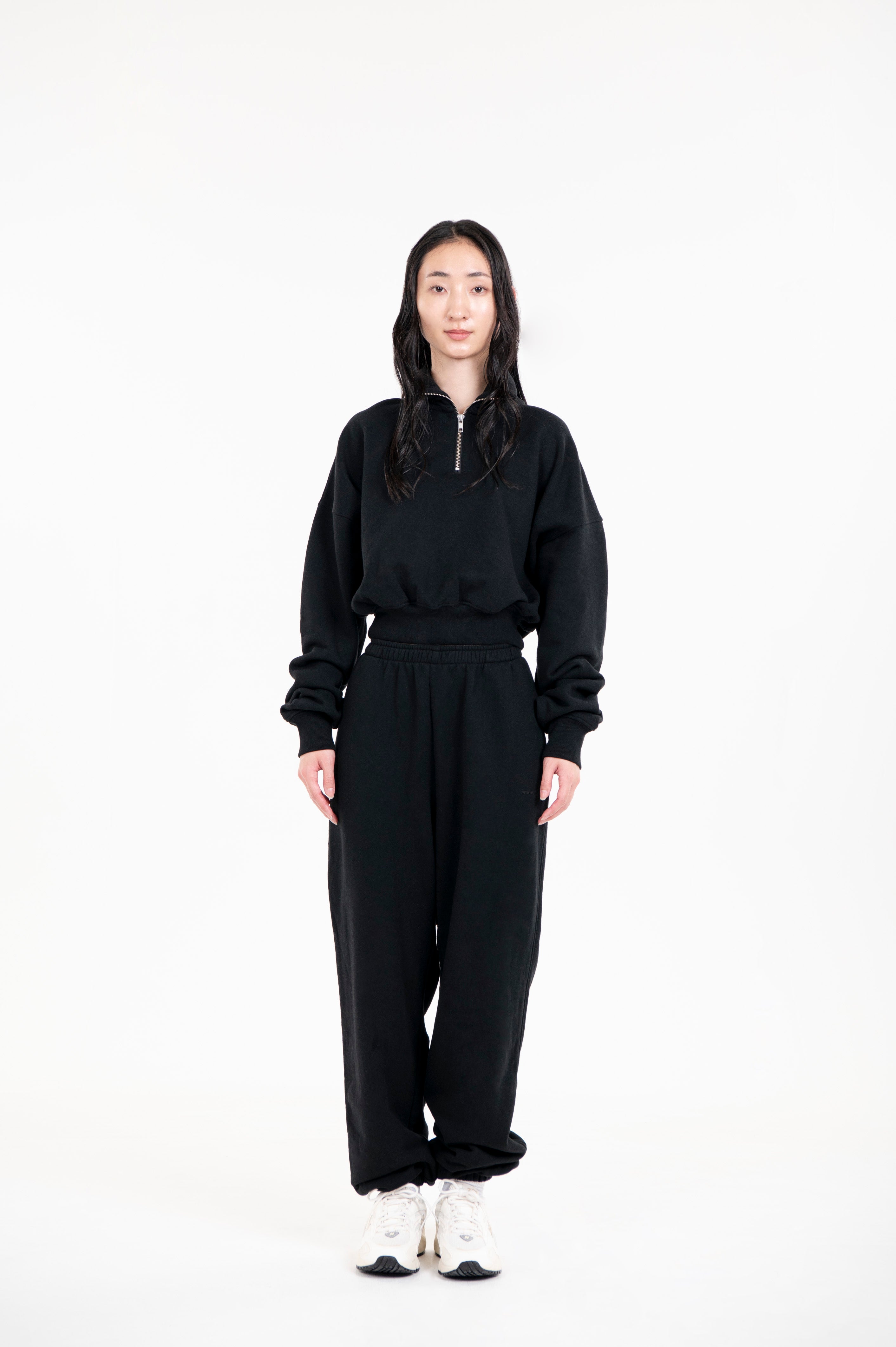 Tsuriami Cropped Sweat Black