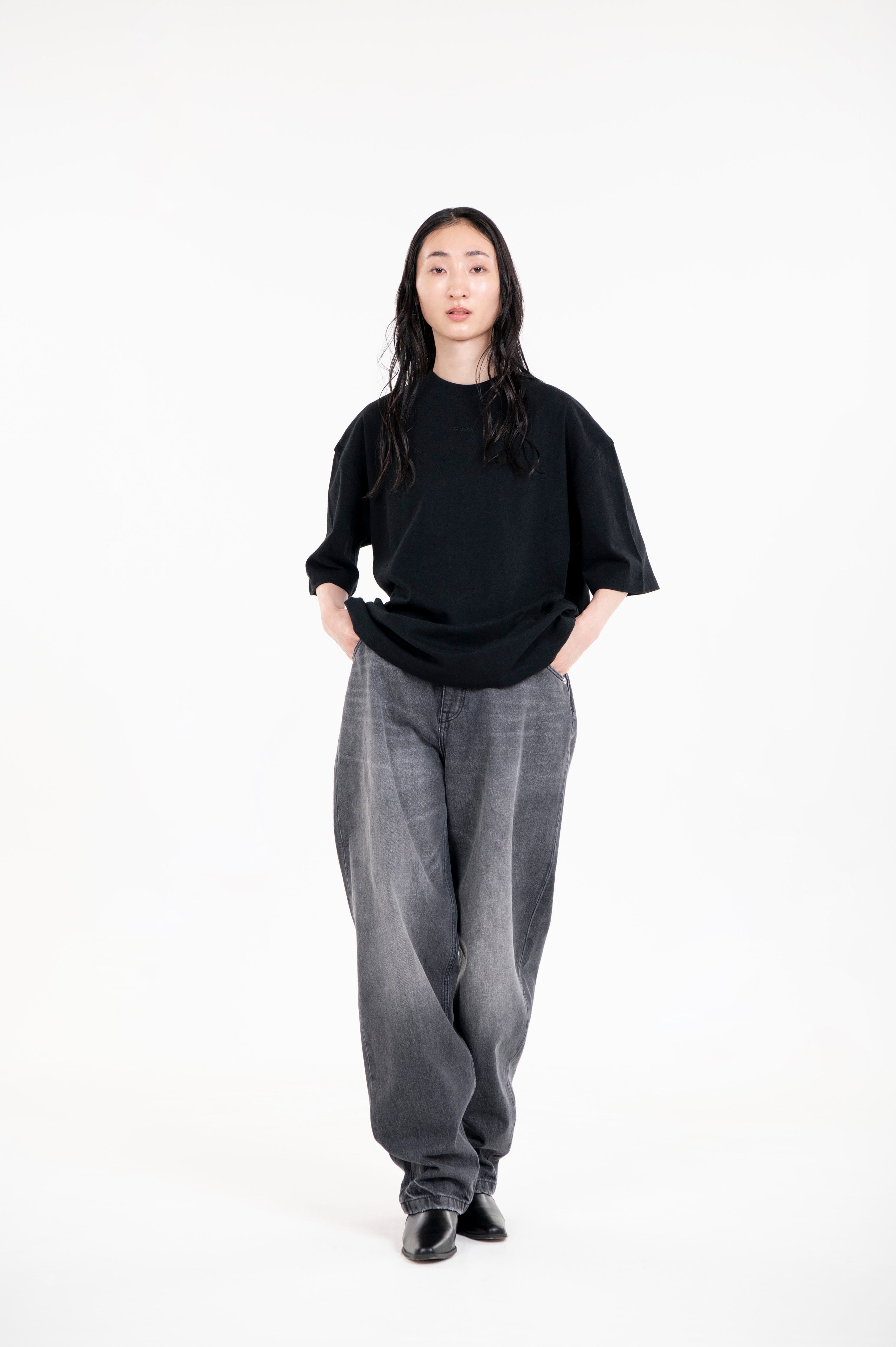 TSURIAMI UNISEX OVERSIZED TEE BLACK