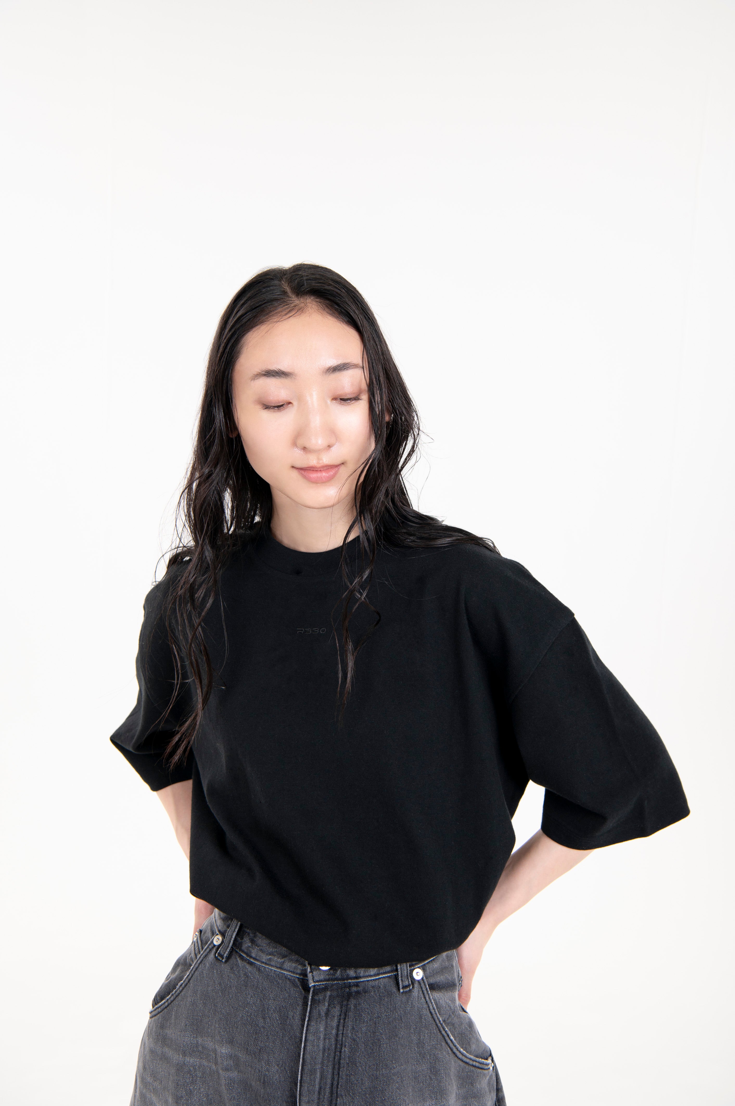 TSURIAMI UNISEX OVERSIZED TEE BLACK
