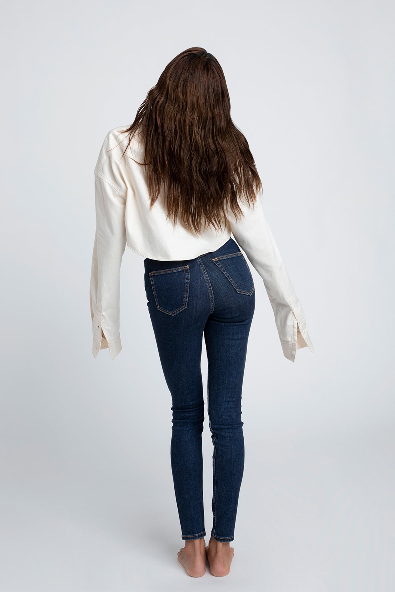 Cropped Shirt - Ecru Model full back