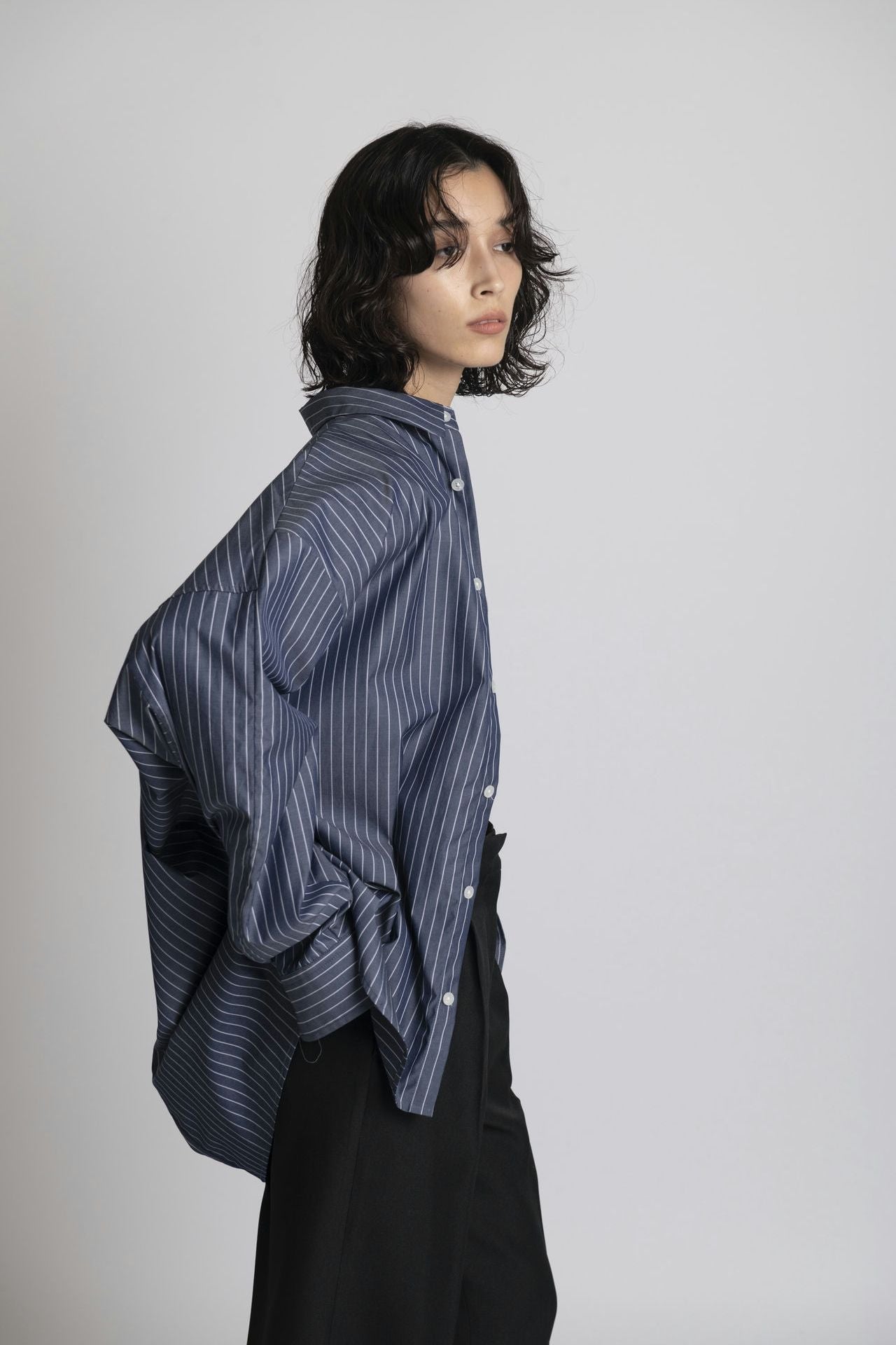 Boyfriend Shirt - Navy Stripe Side close up