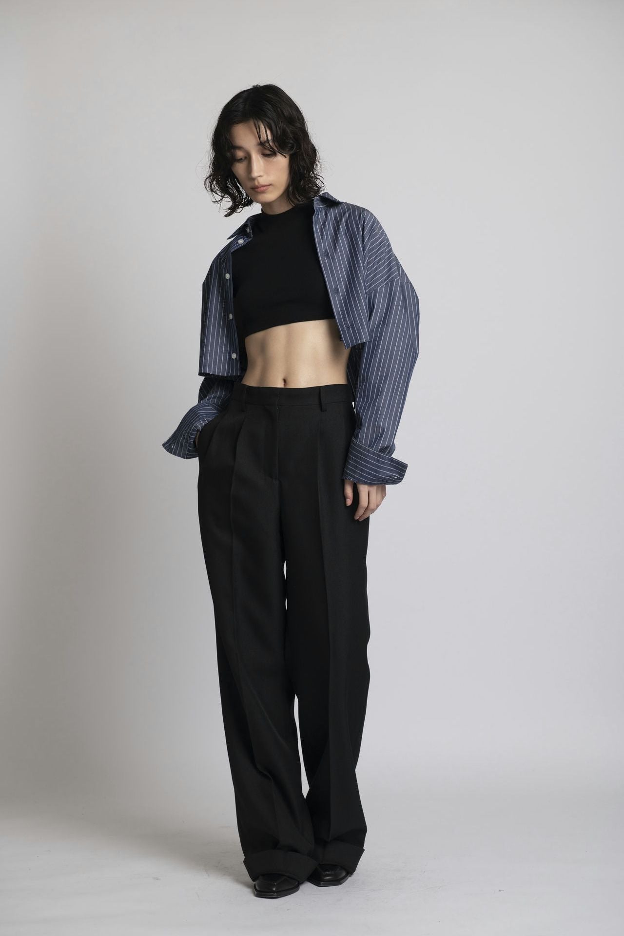 Cropped Shirt - Navy Stripe Model full front