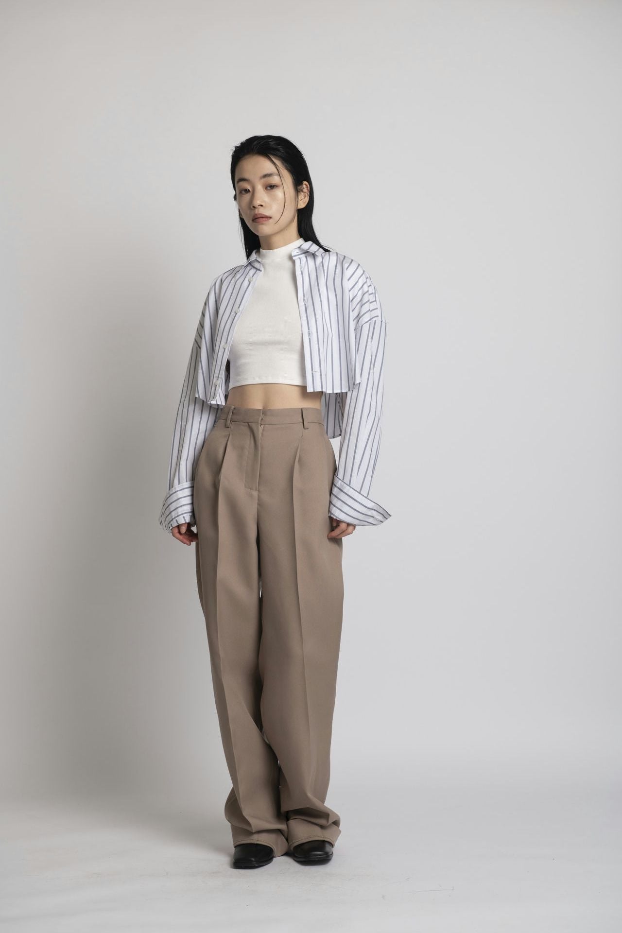 Cropped Shirt - White Stripe Model full front 1