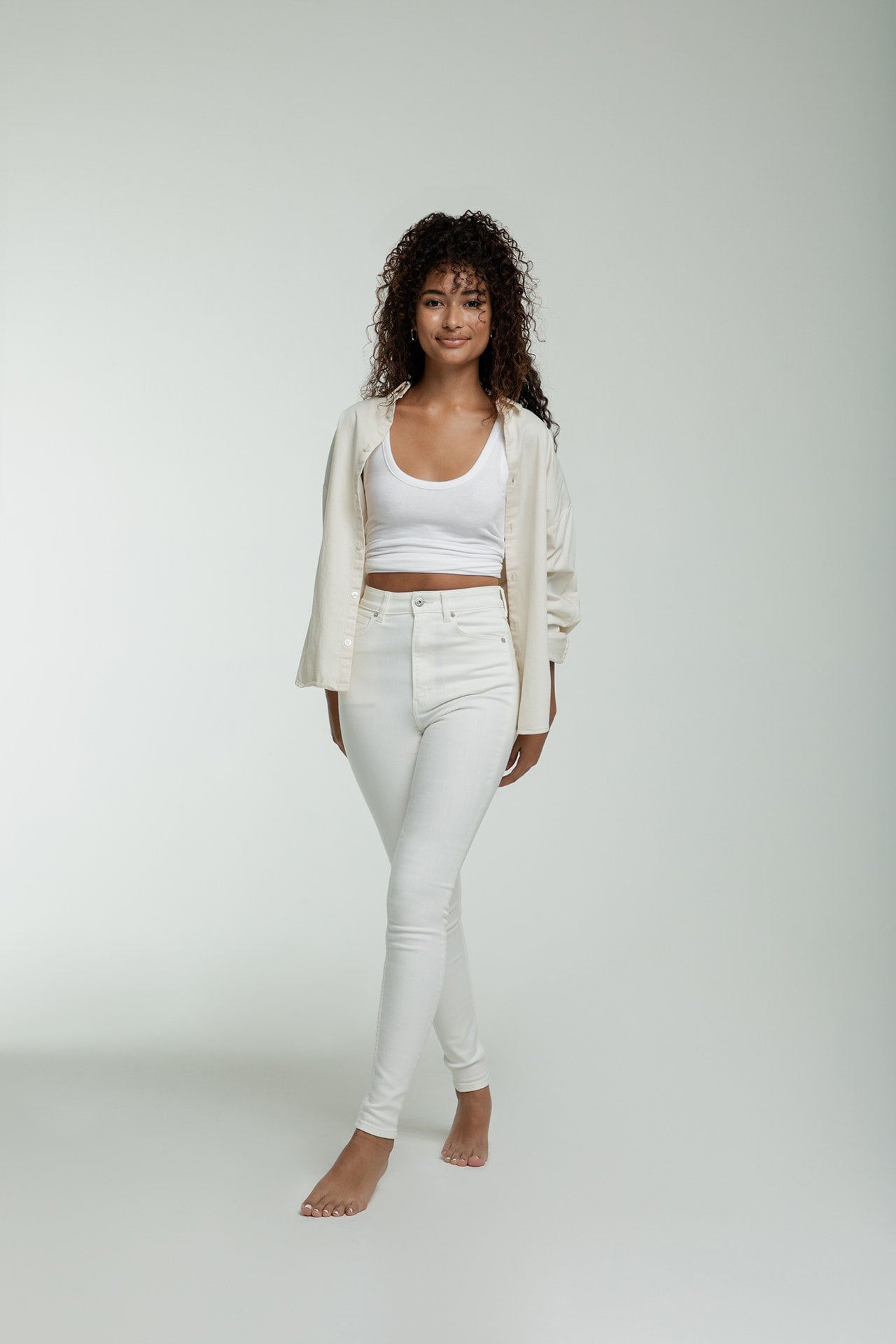 High Rise Skinny - White Model full front