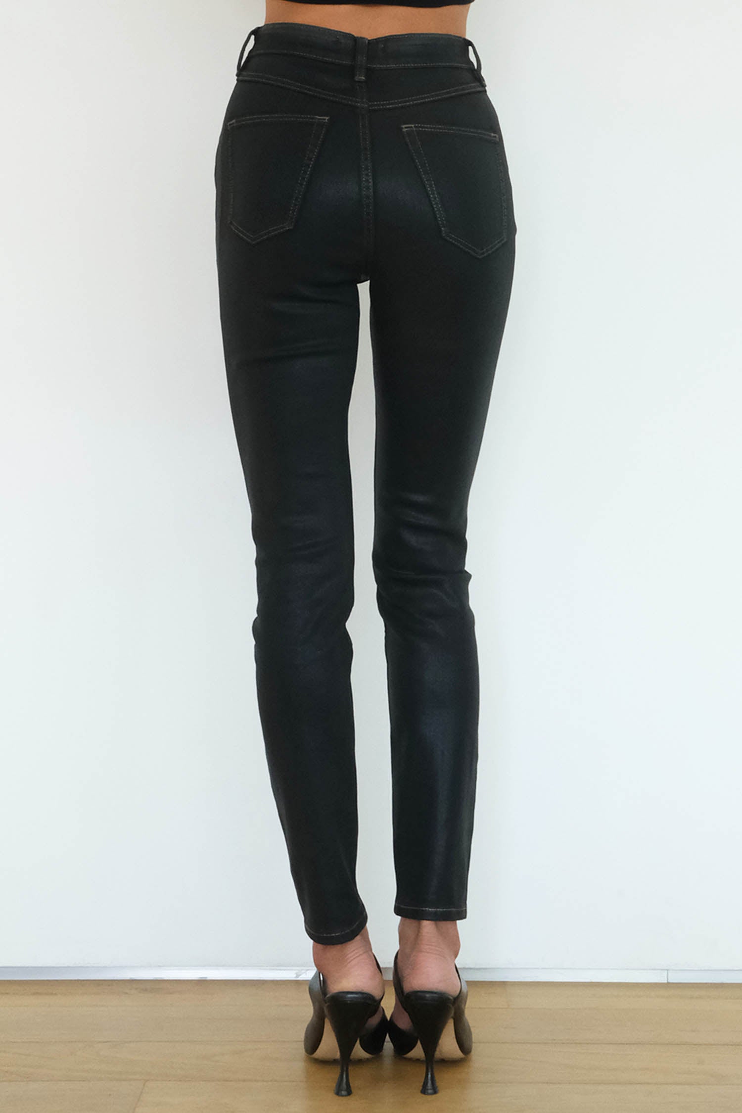 Coated High Rise Skinny Coated - Black Model full back