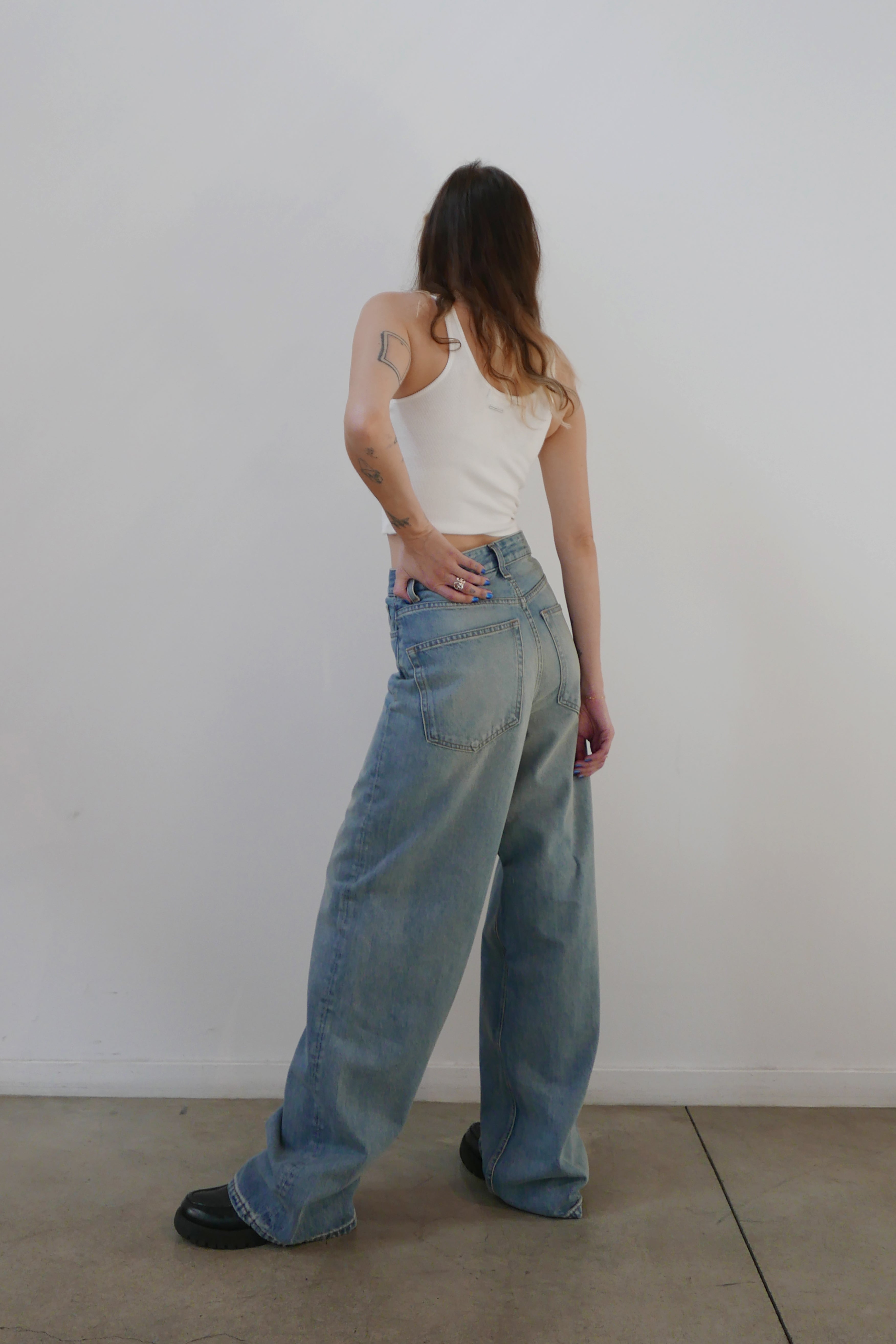 Baggy Wide Fit Indigo - Model Full back